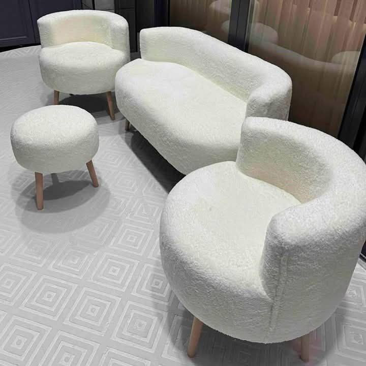 بسم الله الرحمن الرحيم 

تخم استراحة 

شغل درجة اولى 

موديلات واسعار مختلفه 

#اثاث #شازلون #كوشات #اعراس #مناسبات #منزلي #ديكور


**إذا كنت صاحب هذا الإعلان وتريد حذفه لأي سبب، رجاءا أرسل رسالة إلى الدعم الفني**