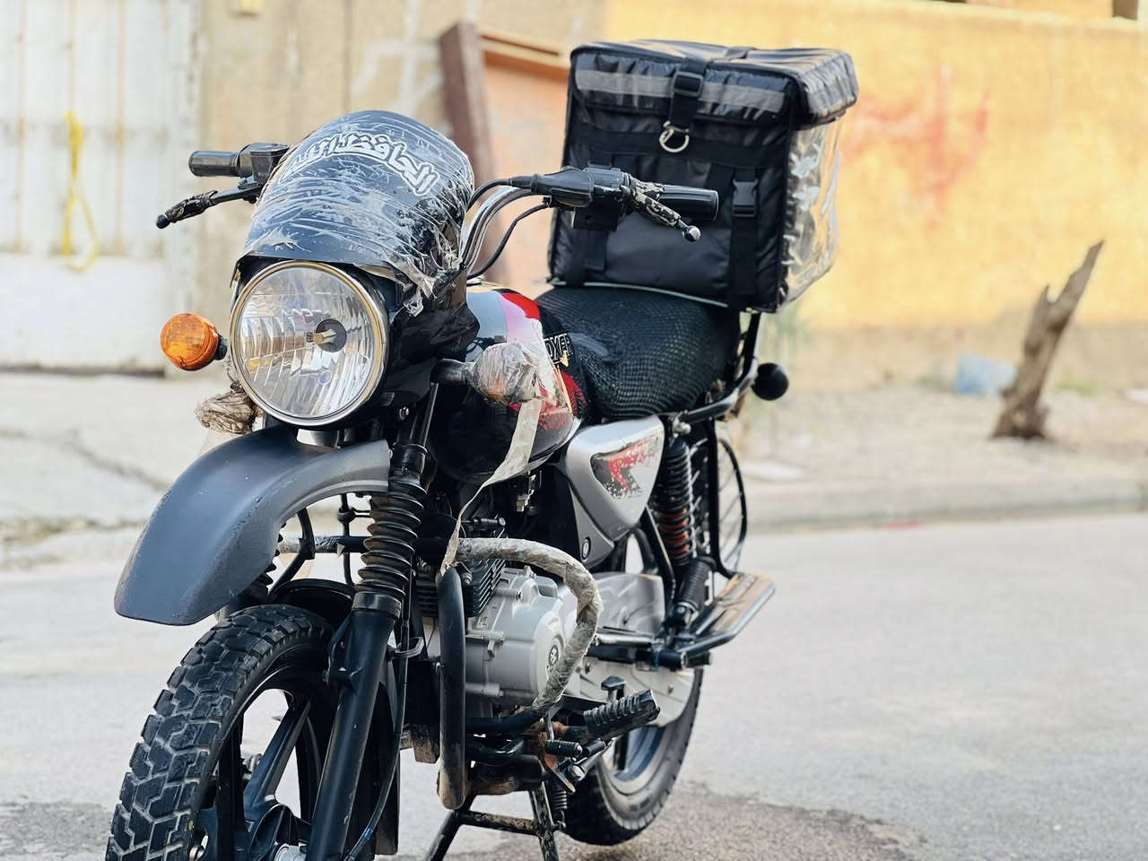 بوكسر للبيع موديل ٢٠٢٣تنحسب ع٢٠٢٤
نظيفه مكاني بغداد الدوره
***********
