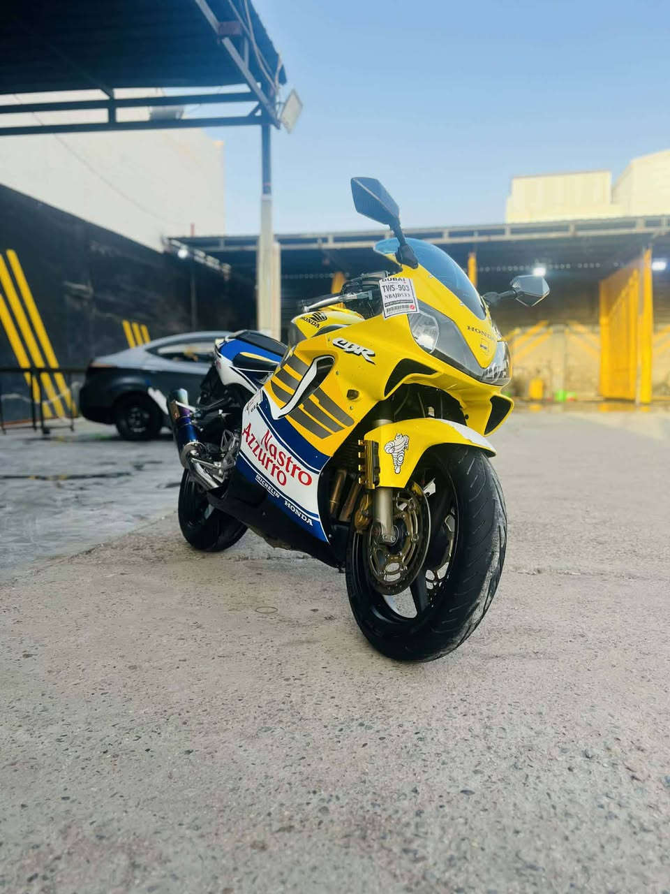 السلام عليكم ورحمه الله وبركاته شباب دراجه افواراي 600مكفوله كفاله عامه شرط الوكالة مكان الدراجه الانبار الرمادي السعر 33بيه مجال الاستفسار ***********
أو خاص مفتوح
