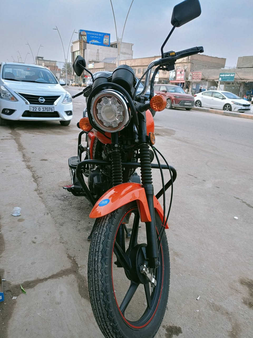 اقرة المنشور ودك 
كلشي بفلوسه وترتيبه 
دايوان نفخ موديل 2019
أوراق اصوليه كاملة كبل للمرور ترقمه 
استعمال شخصي 
محدثة تحديث كامل 
كله أصلي شركة معمل دايوان بلادي
تنكر سلف وتروح متذب ربع عليه
كله شغال كهربائيات كله شغاله جديدة
تانكي وصفاح وجاملغ جديد
كشن وقباقة زنجيل جديدة
ماشة خلفية وميزانيات وبنزات امامية وخلفية كله جديد
تايرات امامي وخلفي جديده
 برغي ما نقص بيه لمسة اصبع تشتغل

السعر 1٫350 وبيه مجال بصيط حك جيه
العنوان بابل حله منطقة الكرامة شارع حي الحسين 
***********
