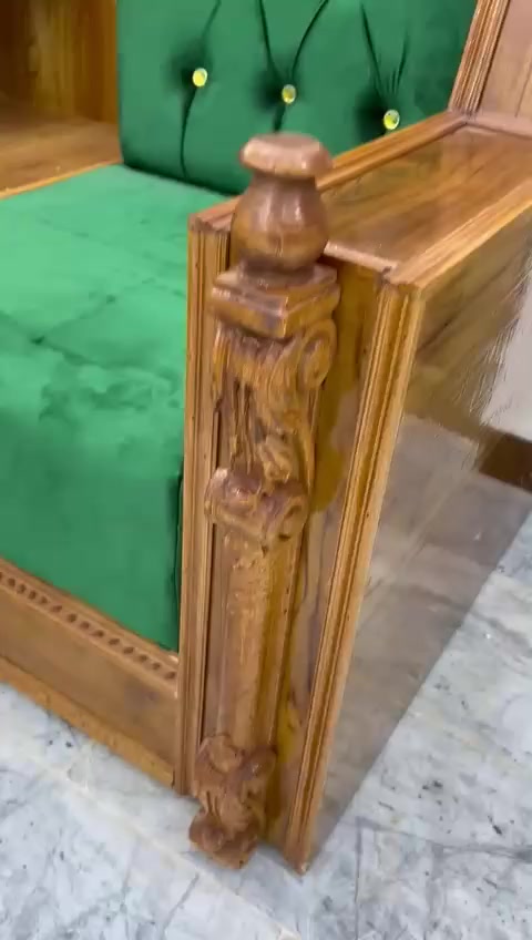 شغل مالتنه الزان الصاج تسكام درجه اولى
عنوان المعمل ديوانيه تقيه يم ساحه توديع معمل ومعرض ورده الربيع تسكام جميع انواع التخامه والديوان وقياسات ولدوشمه رقم *********** بي وتساب
