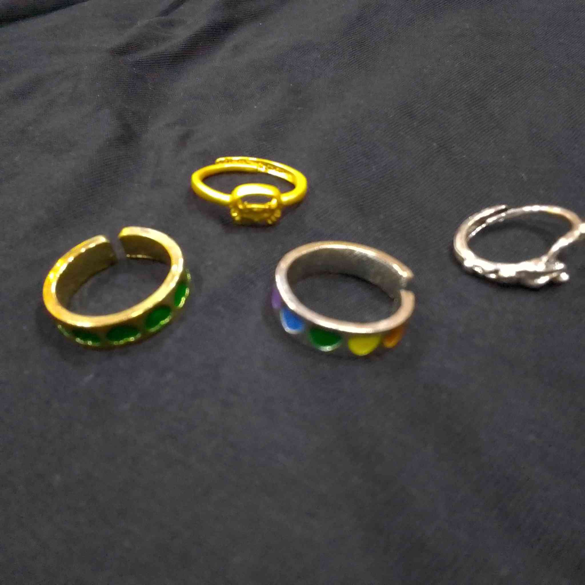 يتوفر خدمت توصيل


**إذا كنت صاحب هذا الإعلان وتريد حذفه لأي سبب، رجاءا أرسل رسالة إلى الدعم الفني**