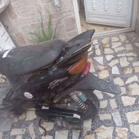 السلام وعليكم ورحمة الله وبركاته لبيع دراجه عصفوريه كلهه شغاله بس باتر...