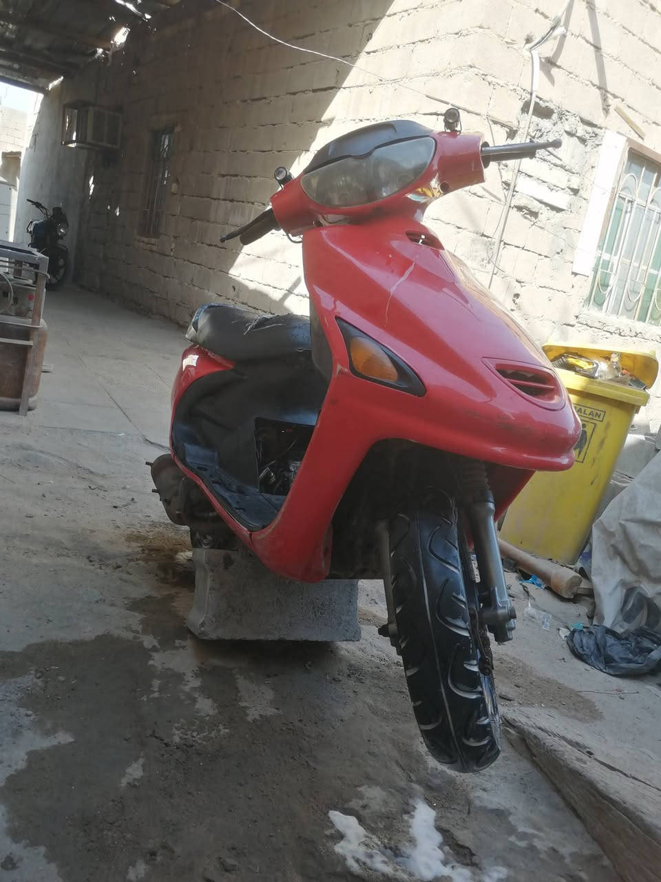 دراجه فراشه فحل للبيع الشراي واتساب وانه خادم
***********

دراجه فراشه فحل للبيع مكينه مكفوله لا تبخير لا تنقيص كهربائيات كلهة شغاله هورن لايت بكلايت اشاير ٤ شغالات سلف هندر الدراجه حلوه وما متعوبه مال جناي مكاني البصره كرمه علي السعر 250 وبيهة مجال للشراي
