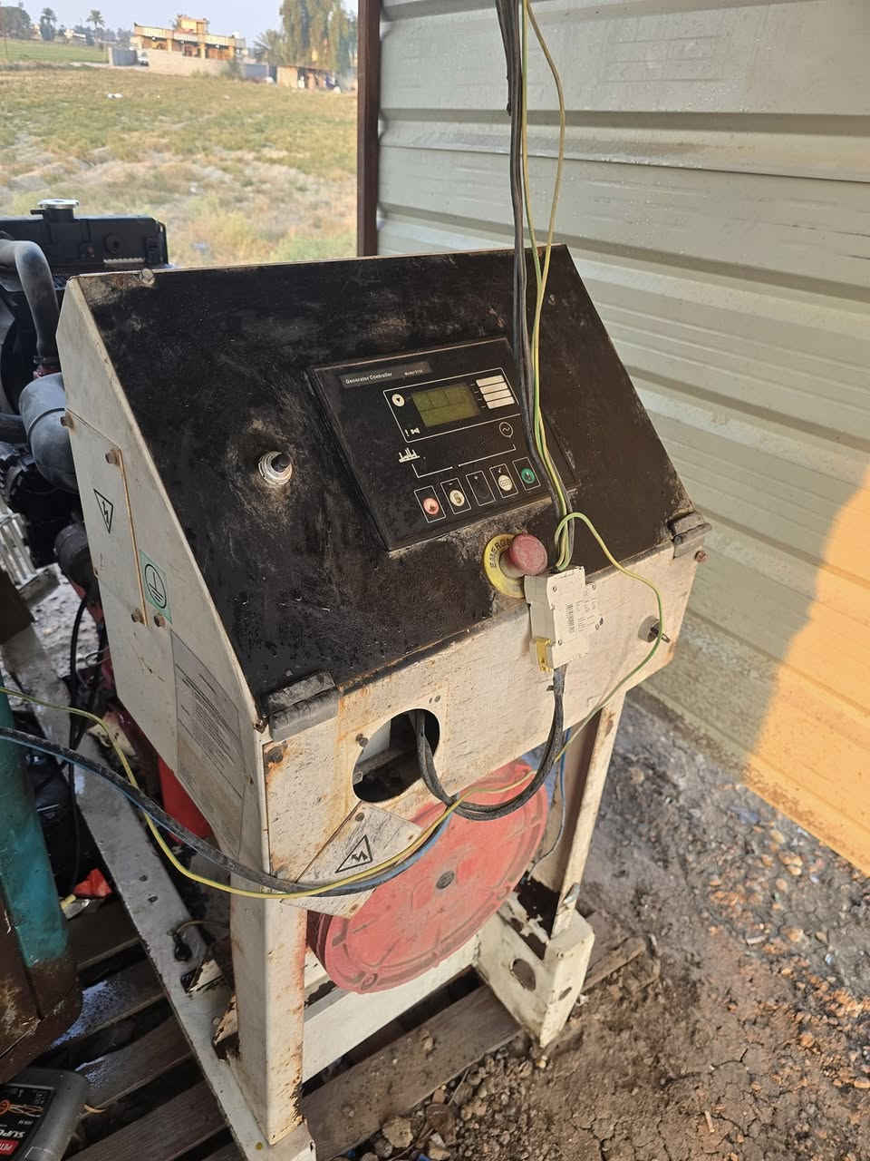 مولد بيركنز بزون اربعه بستم ١٨ كيفي
سنكل نظيف لابخار لاتنقيص المكان بغداد 
***********
