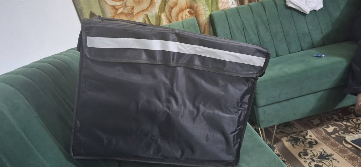 صندوق دلفري بعدا جديد ممشدود ولا مستعمل سعرا 19 ألف تواصل وياي ماسنجر


**إذا كنت صاحب هذا الإعلان وتريد حذفه لأي سبب، رجاءا أرسل رسالة إلى الدعم الفني**