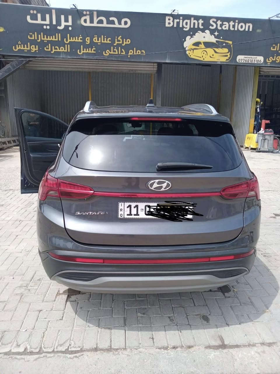 سلام عليكم
سياره سنتافي للبيع سياره نضيفه كلش كلش

بدون ايرباك حادث موضح ب صوره فقط صندوق شيئ بسيطة 

كلش كلش 

سياره فول عدى فتحه 

رادار مانع اصطدام 

رقم بغداد. سياره

موديل 23 

محرك 2.50

***********
