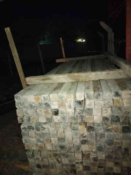 سلام عليكم سير للبيع ٣ متر ٧ × ٧ شغله وشغلتين
شراي يتصل فقط *********** العدد مكاعب
