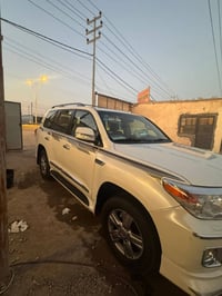 لاندكروزر • ٢٠١٢ • كفاله عامه