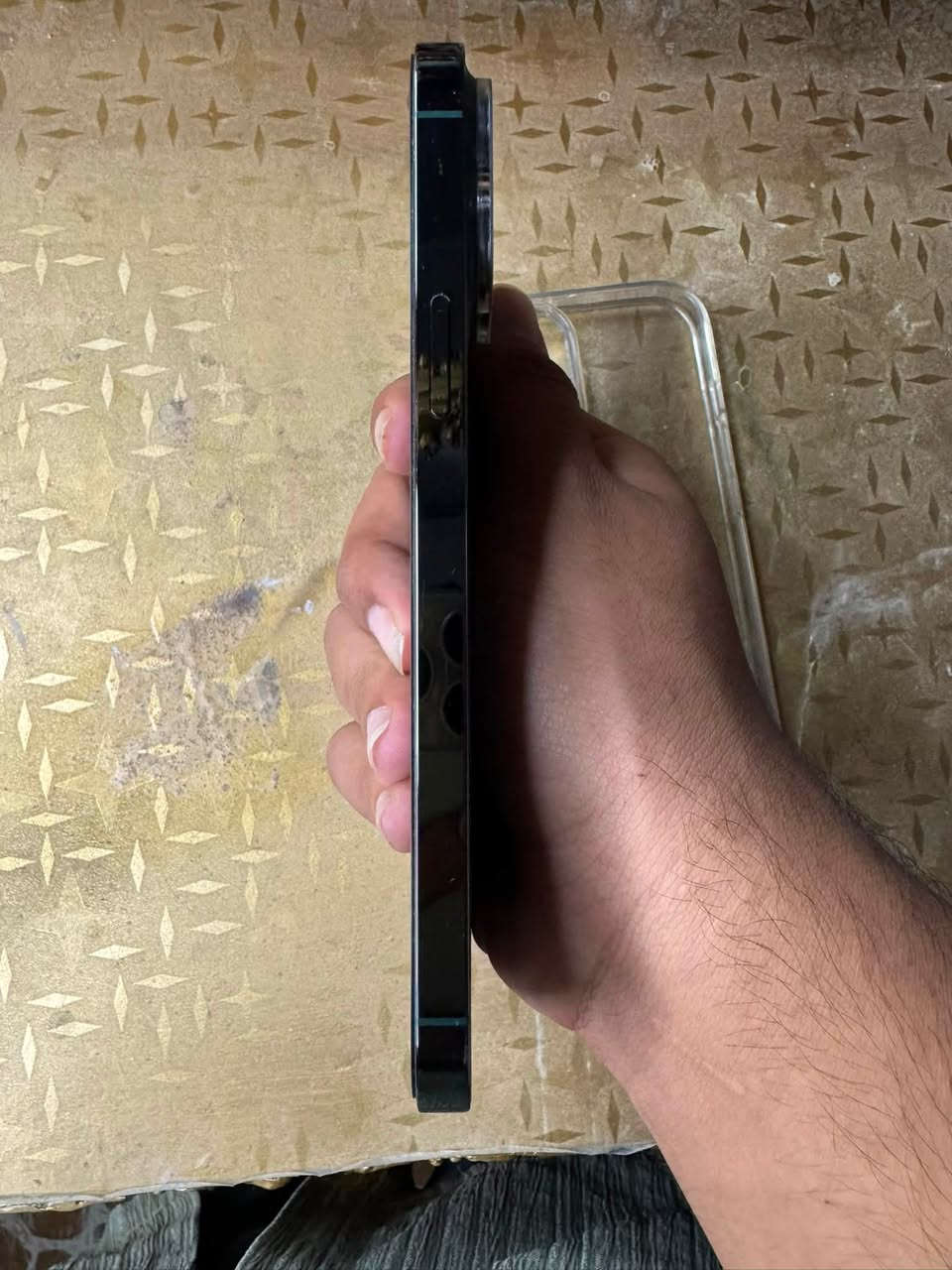 للبيع ١٣ برو ماكس ذاكره ٢٥٦ بطاريه ٧٨ كله بلاد
فقط كامره مبدل من جهاز لجهاز الجهاز كلش نضيف 

سعره ٦٠٠


**إذا كنت صاحب هذا الإعلان وتريد حذفه لأي سبب، رجاءا أرسل رسالة إلى الدعم الفني**