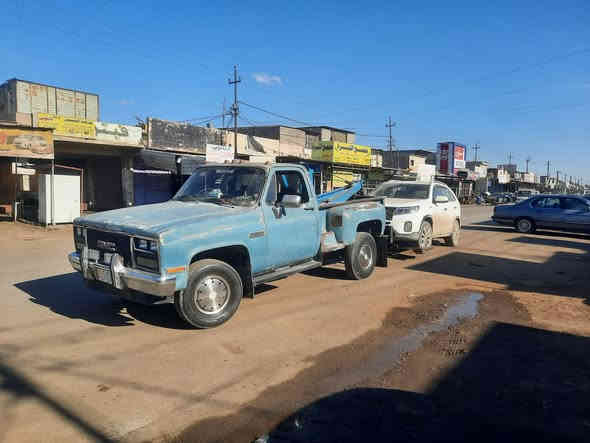 السلام عليكم حبايب
شوفر اليت البيع  مديل ٨٠
مكينة ٣٥٠ جديده كير ٤٠٠ جديد 
صدر جديد سيارة جاهزه 
رقم انبار بسمي سنوية صاقطه صارلها سنة تحويل مباشر 
السعر ٤٠ وبيها مجال قليل
مكاني بغداد البياع 
***********
