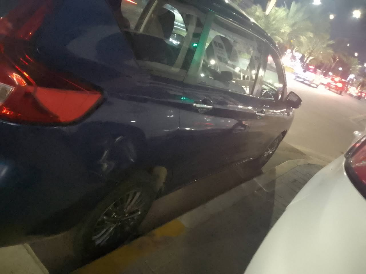 ساسوكي موديل 2022 سياره جاهزه ربع متصرف عليه مابيه كل نقص بيع سريع تحويل ثاني يوم سعره 14مليون مكان السياره الكراده جادريه ***********
