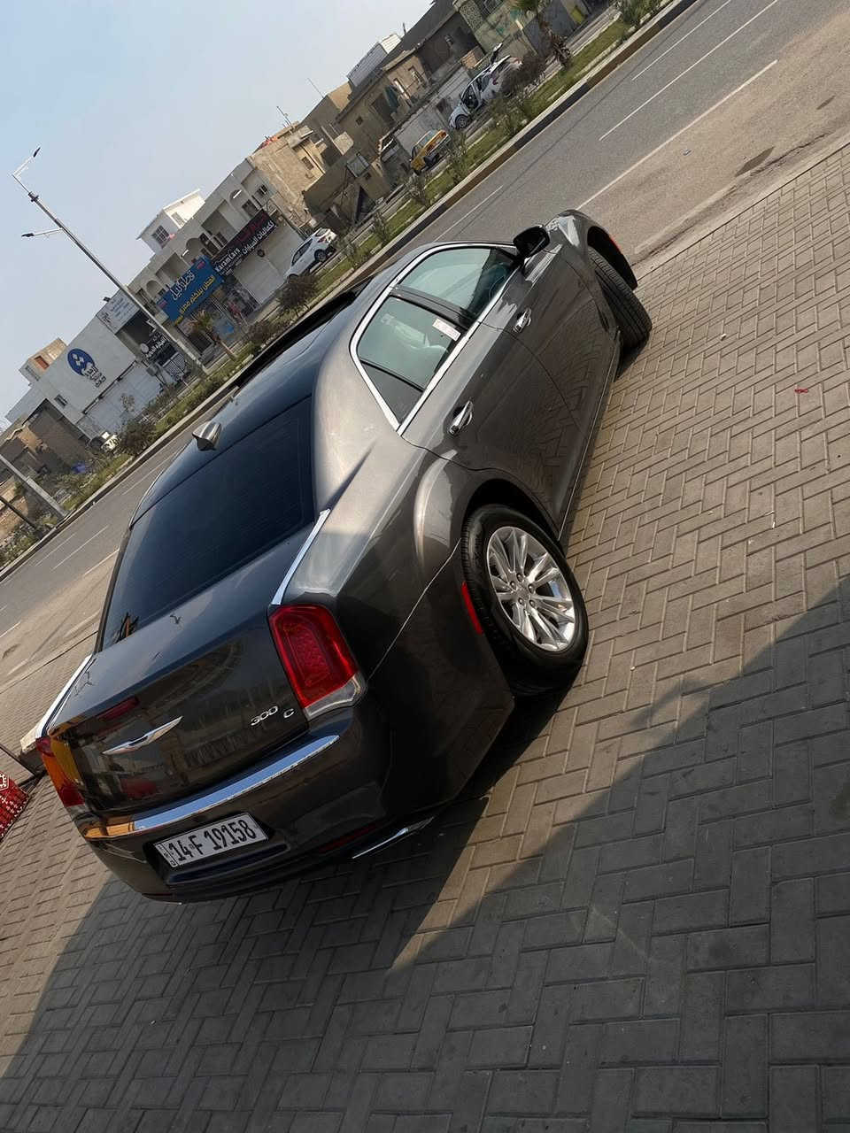 سلام عليكم
- اوباما  لون (فيلي ) موديل 22 اصل 16 
-بيه بنيد مبدل نفس لون  3 قطع كلير بامريكا 
- سياره تو ويل - لايت زنون شادله 
- حجر بيئه لبلاد مالته 
- ماشيه 159 m 
- تخم تاير جديد ستوني شادهن  
- كير ومكينه وتبريد وحداده كلهن كفاله 
-ويل مكسيكي لبلاد بيه من امريكا 
-صوره الحادث مرفقه بالمنشور بس بنيد
- سعر 167  وبيها مجال للشراي
- ***********
- بصرة / بريهه  / بسمي تحويل ثاني يوم
