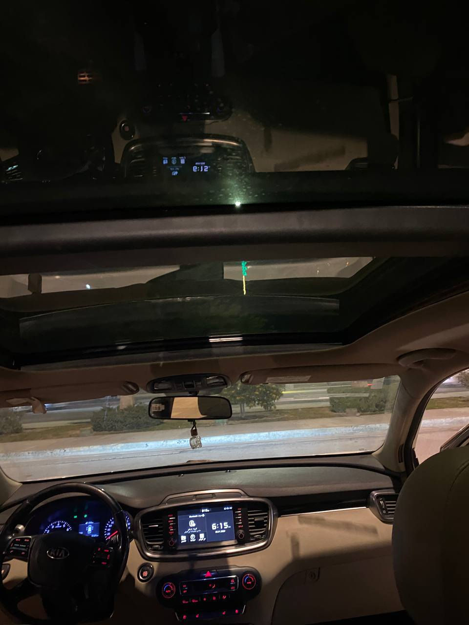 لسلام عليكم
‎كيا سورنتو 2020 كويتيه  
رقم مميز 
ماشيه 70 الف حقيقي 
6 سلندر 7 راكب. 3 قطع تبريد 
 جديد ‌‎سياره بمعنى الكلمه ‌‎ 
كويتي
مواصفات : اوتو هولد
4 كامرات 
كشنات الاماميه تدفئة تبريد
الكشنات الخلفية تدفئه 
‌‎بصمة أبواب سايد بريك كهربائي
شاحن وايرلس كشنات كهرباء
‌‎جنطه كهرباء لايت زنون 3 عدسه‌‎
‌‎4 انضمة قياده 
‌‎شاشه كبيره اصل جي بي اس 
‌‎حساس امامي وخلفي
‌‎مري شفط ويا البصمه ‌‎
‌‌‌‎تحكم استيرن فول 
‌‎حاكية : ابلوتوث : اوكس
‌‎لايت زنون بك لايت لد 
‌‎اضواء ترحيب بلادية
‌‎علامة سورنتو إضاءة بالدوسة
‌‎مرايات شفط وي البصمه 
 وَيْل 19 اكروم
للأستفسار ***********
مكان السياره كربلاء المقدسة
