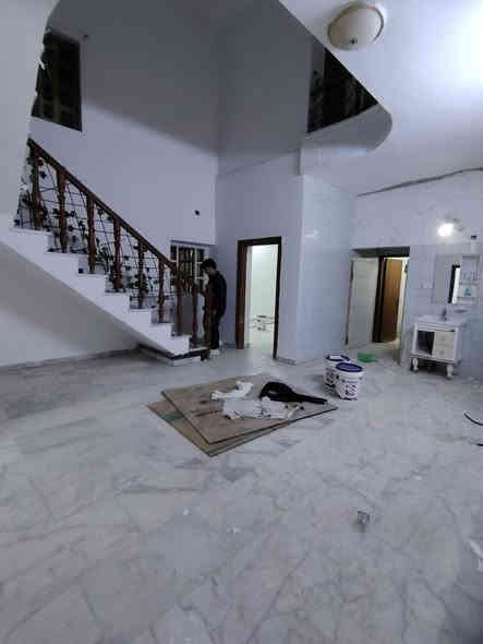 #للايجار في السيدية لدى مكتب الاعتماد الهندسي للعقار السيدية
___________________
#بيت مساحة 300م يحتوي على
#4غرف نوم
#صالة
#مطبخ
#خدمات
____________
سعر. مليونين وربع
________________
للاستفسار:*********** 📱✅
