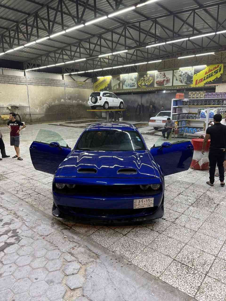 السلام عليكم
جالنجر موديل 2019 جديده جدا رقم بغداد انجليزي بأسمي السياره فئة SXT 3600 حادث بنيد وجاملغ السياره بصمه كشنات كهرباء مصروف عليها هواي وايد بودي ويل نجمه 20 تخم تاير مكينه كير تبريد على وضع الشريكه سستم صوت خارجي تفتحه وتسده من يمك بي سويج خاص إضافي
السعر 167 بيها مجال
***********
