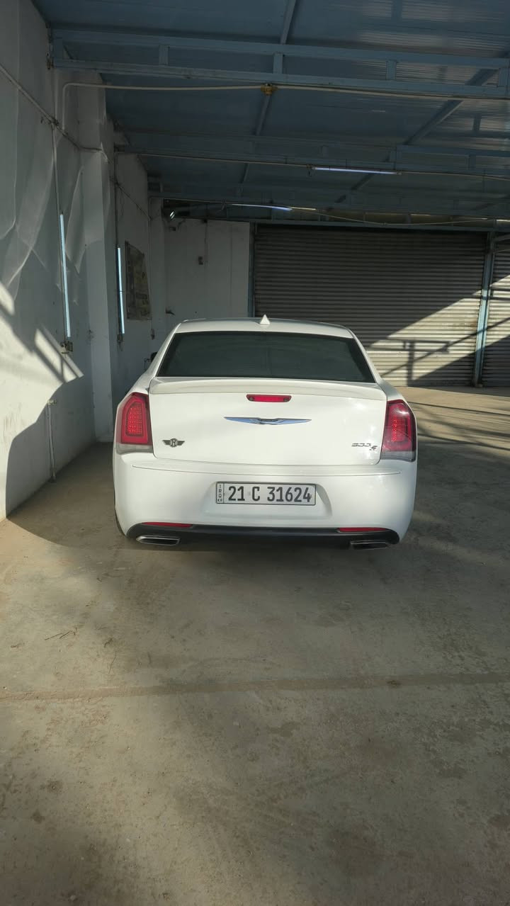 كرايسلر 2016 S (كلين تايتل) 
فول مواصفات
رقم سليمانية بأسمي تحويل مباشر  

ماشية 91 الف ميل 

السعر 260 

***********
