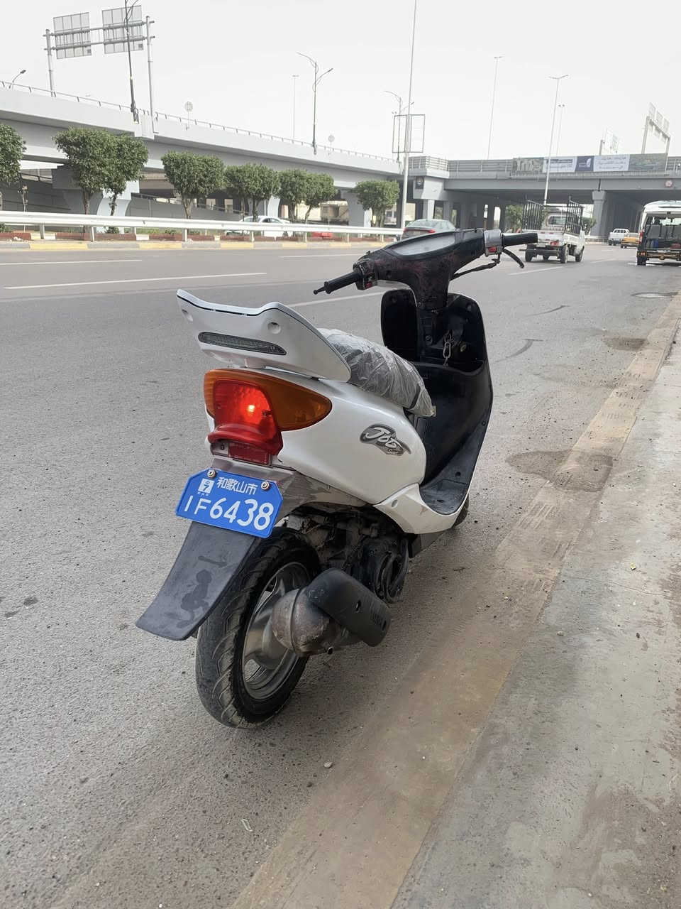 السلام عليكم
عصفوريه 60  للبيع 
دراجه مرتبه وحلوه ومشيها حلو بيها فقط صوت بالمشي من الكلجات السعر 225 بيها مجال 
مكاني بغداد الكرخ 
للاستفسار خاص او ***********
