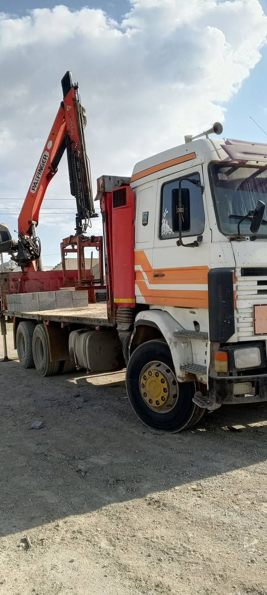 موديل ٩٠ / محرك 143 بي بخار كرين 16000 جاهز شغل شرط تحويل سعر٢٤٠/ ***********
