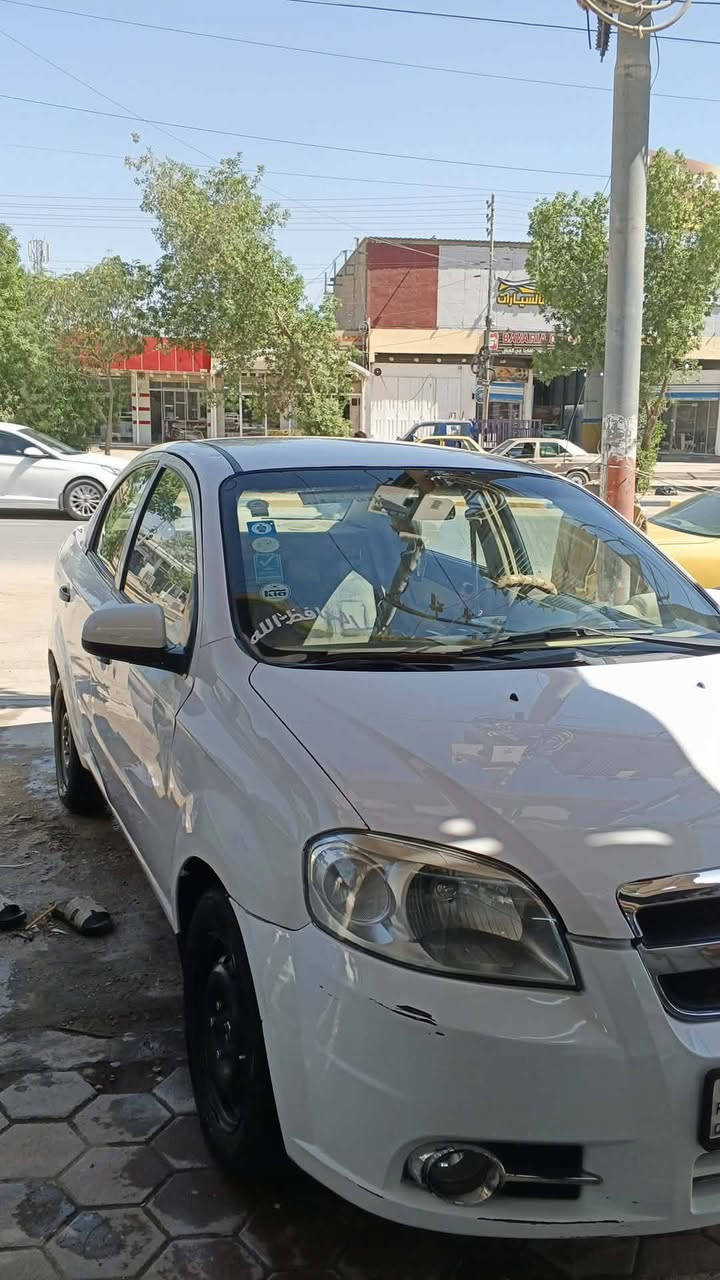 سلام عليكم افيو خليجي موديل9 رقم نجف نكليزي مكينه مفتوح مكينه وكير وحداديه وتخم تاير وتبريد كلها جديد سياره بيه قطعتين صبغ فقط سياره حلوا وجديده سياره عارضيه ب65 وبيه مجال ***********
