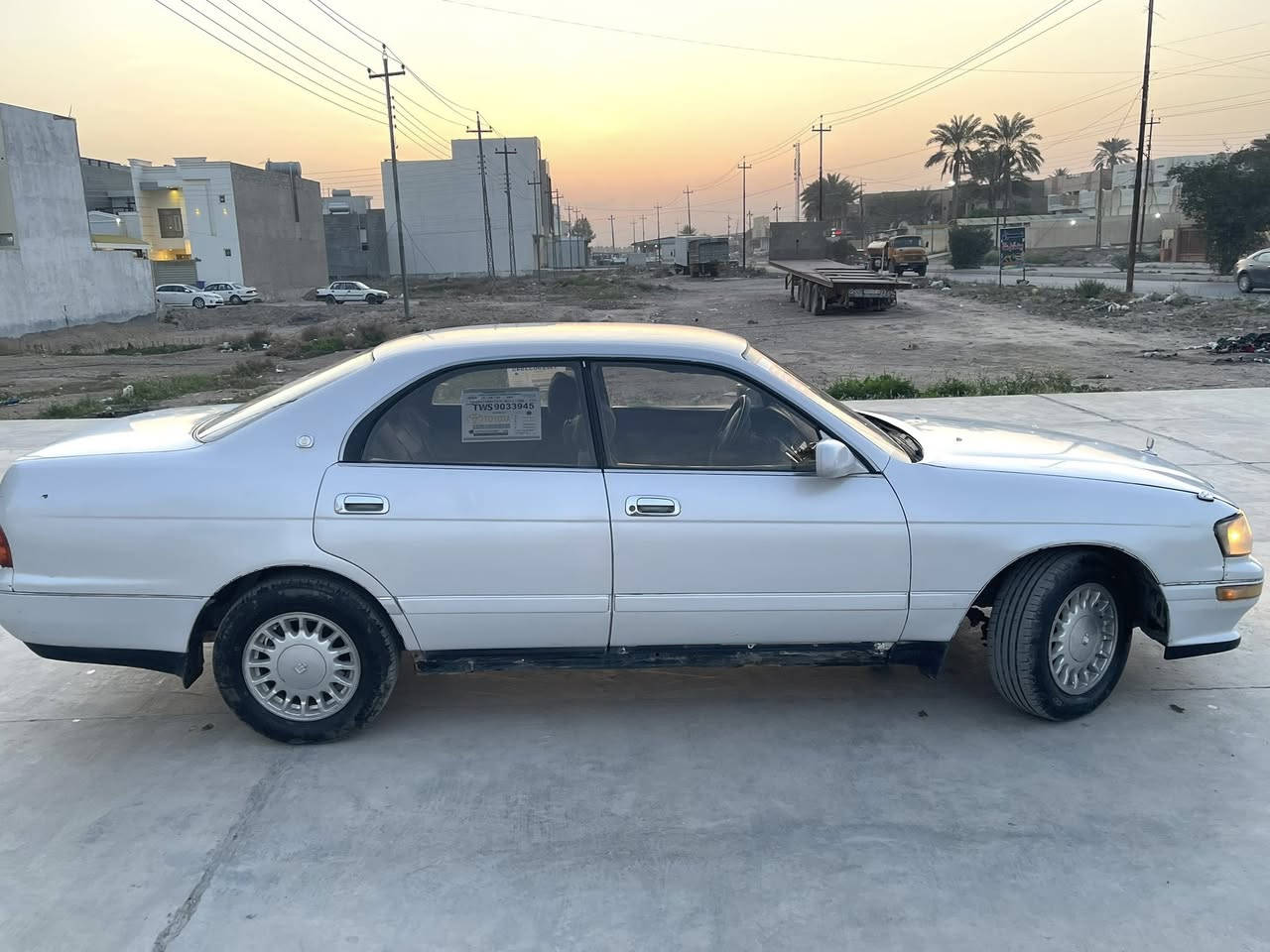 سلام عليكم 
بطه 1992 متصل رقم صلاح الدين مشروع وطني شرط التحويل 
محرك 2500 كير أوتوماتيك صدر كهربائيات كلها شغاله 
مكفوله من الكص تبريد شغال سنتر لوك صبغ جماليه 
بيها ملاحضات بسيطه مكاني سامراء السعر45 بيه مجال قليل ***********
