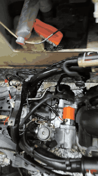 دراجه ماكس قجمه حربي بدون العين ولايت نضافه كدام عينك ناقصها صفحه وشخاطه وبعد مادري شنو كلي المصلح صجم مادري شنو دراجه تاخذها تشد صفحه تشغلها كدامي اطيكيها سعرها 400 بيها مجال قليل مكاني بصره جزيره رقمي 0778 130 2958 متوجد خاص واتساب
