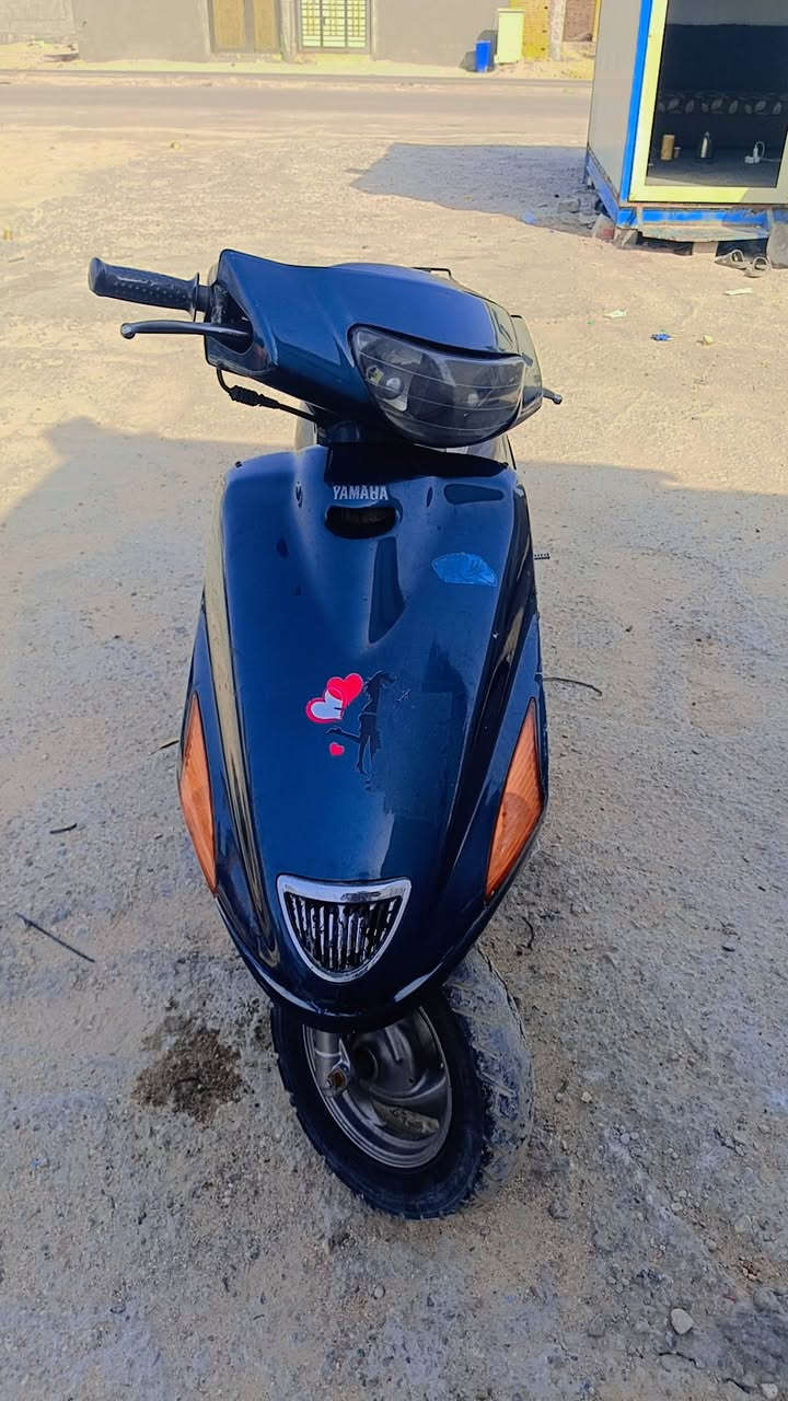 دراجه فراشه للبيع مجفته انه مجفتها بيدي الله شاهد بستم بوشه جديد عوزها بس باتري كابريته جديده سعر 350 وبيها مجال مكاني البصره العاليه اتصال او واتساب ***********
