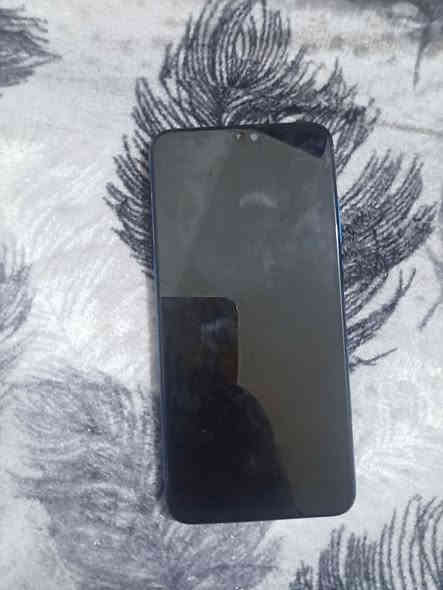 ياالله جهاز هونر x9liteمبدل ظهر كدام عينك 
ذاكره 128 
سعر 50 جهاز نضيف مابي اي نقص شحن فول نت فول اتصال فول 
المكان رمادي خمسه كيلو رقم الهاتف ***********
