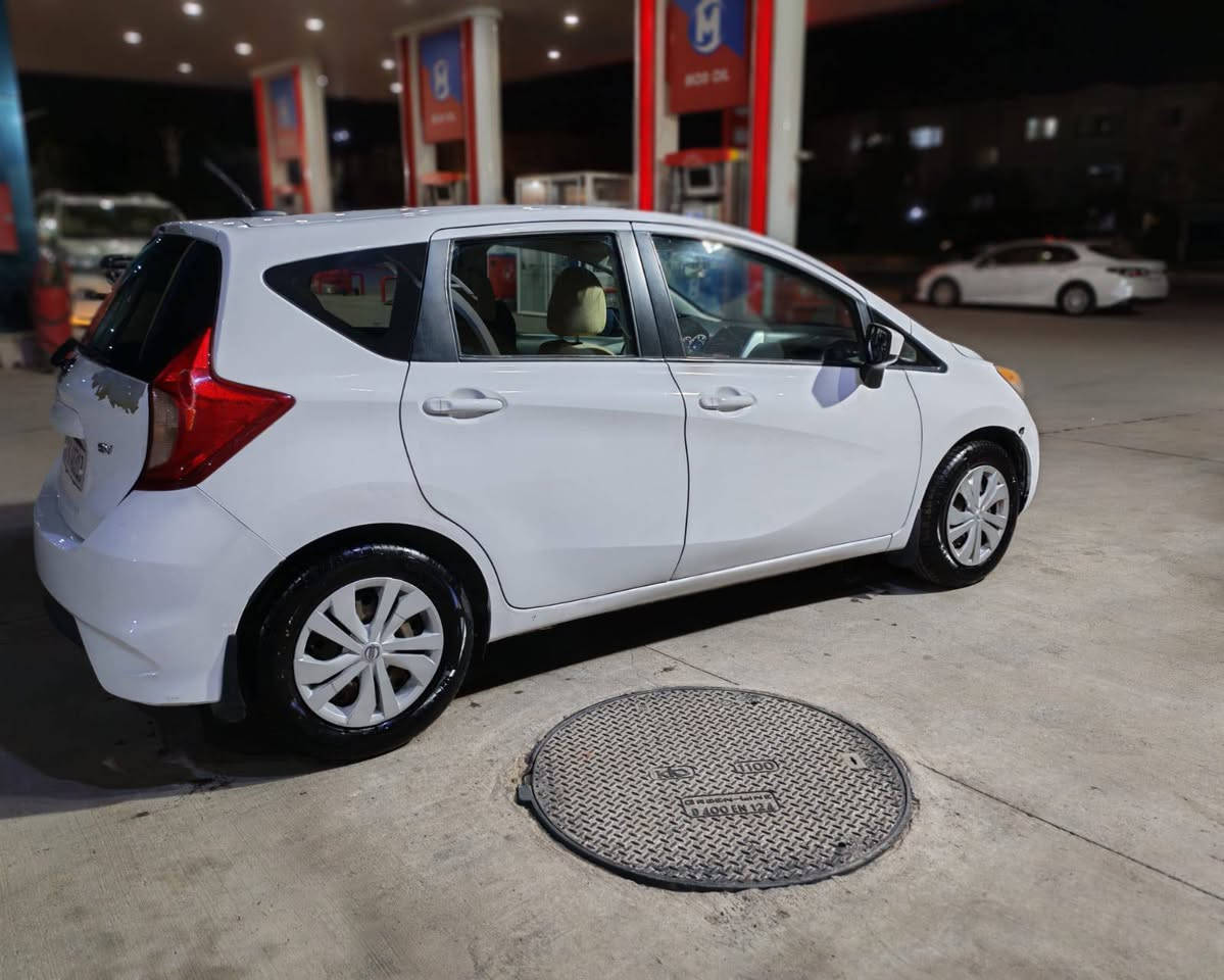 سلاورێز تیدە مۆدیل2018 بارجە بێ شۆرێ3 جوارتە یە تازە وە گێرو ماکینە بە شارت 100فیتر هوکیانت بە شت دە دامێ وە تە 2030تەزە یە راقە مو سە ناوی بۆ بە ناو کردنیش بە ناوی خۆمانە موشتە ری تێل بکە لە گەل رێزم *********** أربيل, العراق
