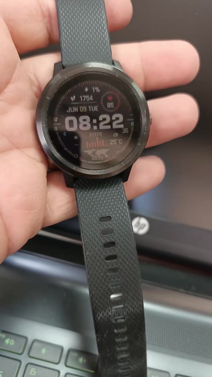 ساعة GARMIN VIVVOACTIVE 3 نظيفة استعمال شخصي مع العلبة والمرفقات 
ساعة GARMIN APPRROACH S62
مع العلبة والمرفقات
استعمال شخصي معروضة عندي للبيع
واتس اب
***********
‎https://wa.me/9647712677677
