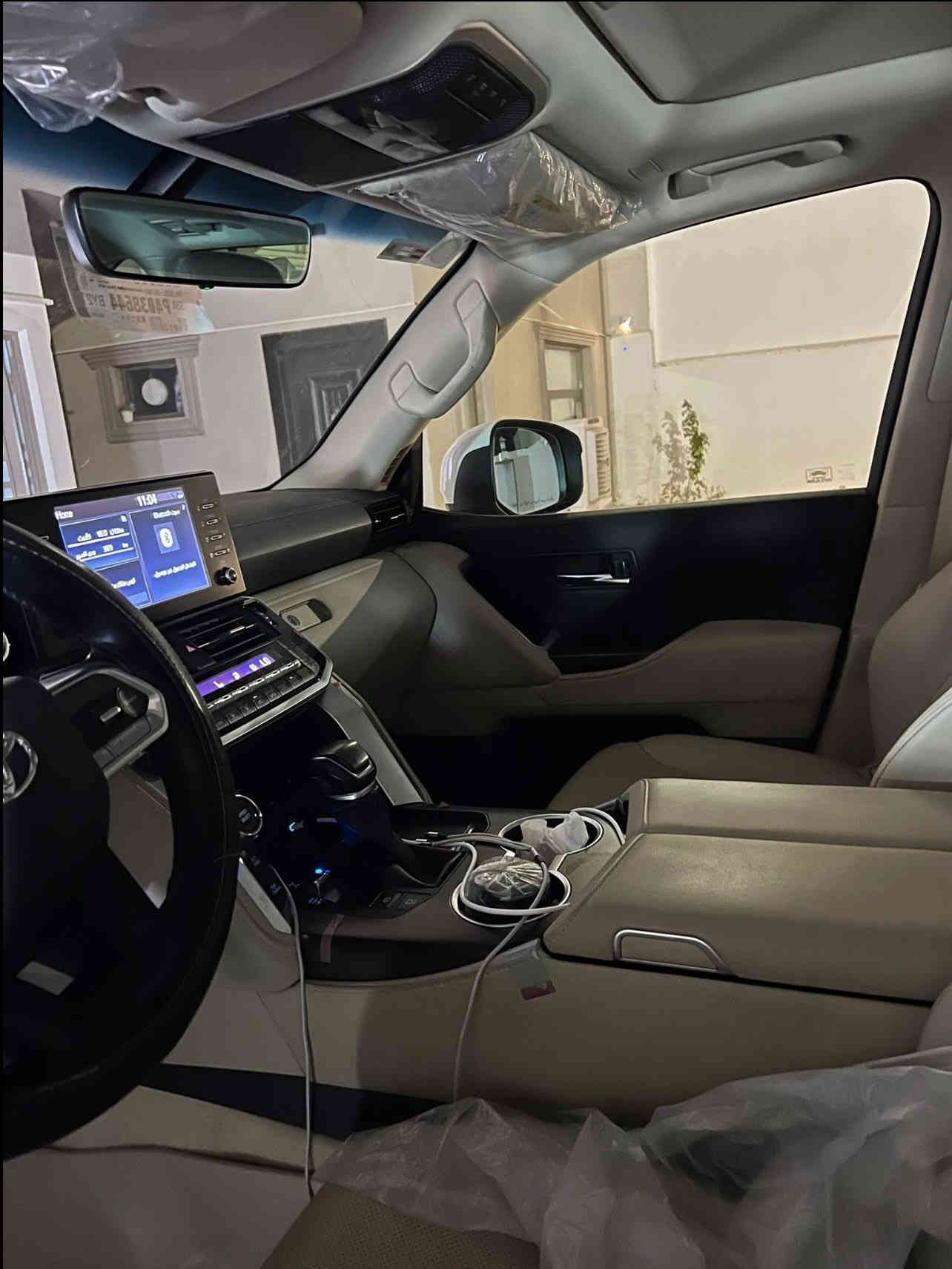 لاندكروز 2023 GXR لمتد ضمان ساز  بعده بالضمان مكفوله كفاله عامه //  3 شاشات تطبيق ماشيه 22 الف على ايدي من شركه // رقم بغداد حلو // مكاني النجف مجمع الاميرات الاستثماري // سعر 715$ // *********** //***********
