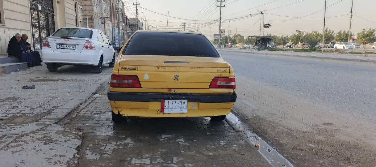 سلام عليكم بيجو 405 كير و مكينة جدد تبريد شغال سيارة ما عايزة مديل 15 نجف *********** مكاني نجف سعر خاص،
