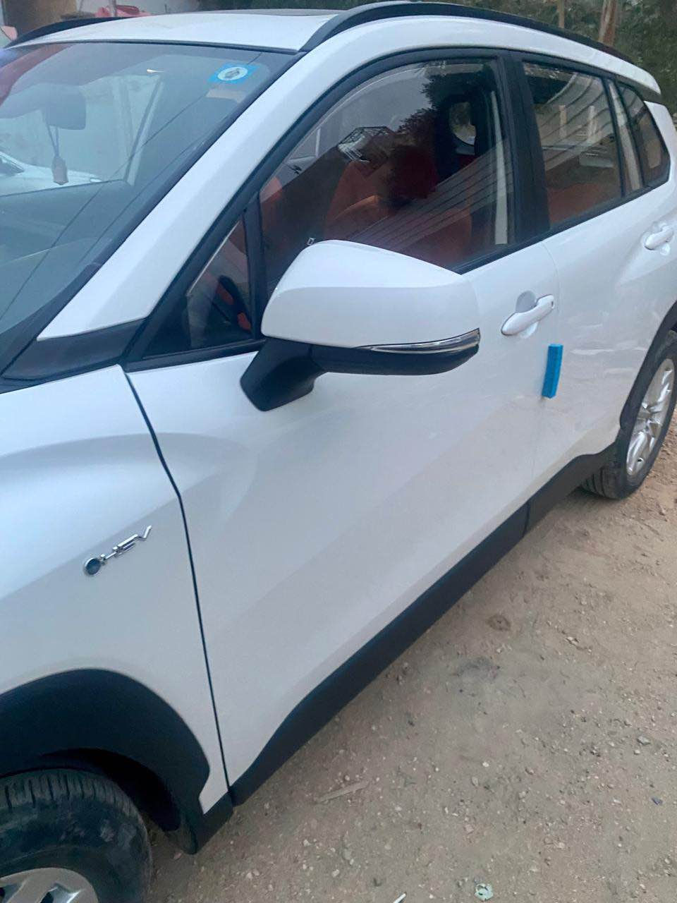 سلام عليكم

كورلا كروز 2024 للبيع السياره كفاله و مرقمه بغداد بأسمي تحول ثاني يوم

فتحه

السياره ماشيه 26 الف 

رادار

تحديد مسار

بصمه ذكية 

تبريد شاشه

بصمه ابواب

كشنات جلد احمر ومطعّم بأسود 

تبريد خلفي

حساس اطارات

سايد بريك بصمه

اوتو هولد

حملات سقف 

درايف مود

ev مود

مانع انزلاق

كاميرا خلفيه

حساس بلاضاءه الاماميه

 السعر 25 مليون 

***********
ابو قمر 

فقط اتصال الي ايريد يتواصل ممتواجد على النت كربلاء, العراق
