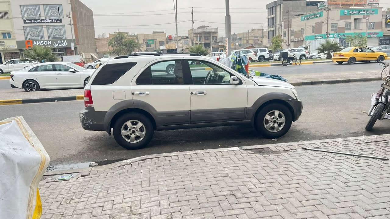 سلام عليكم سورنتو موديل 2007 خليجي سياره جاهزه من كلشي بدي كفاله عامه مكينه وكير وتبريد كهربائيات كفاله رقم بصره سعر 98وبيه مجال مكاني بصره رقم هاتف ***********. مكلف بل نشر
