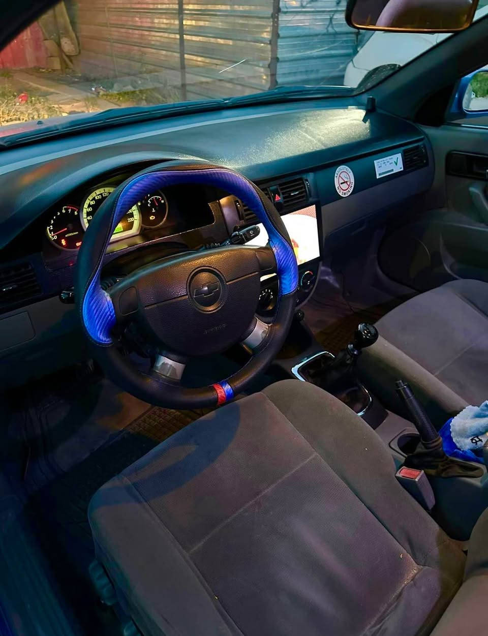 اوبترا2008  سليمانيه شرط التحويل شاشه كامرا  دفتر بانزين سنويه ما منتهيه كير عادي بونيد  تجاري بدون ضربه او دواخل شرط السيارك بدون معجون السعر68 $ بي مجال قليل  مكان كركوك للمراوس بسيارة اقل حسب القناعه
*********** كركوك, العراق
