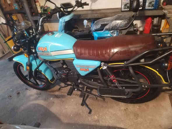 دايوان موديل 25 مستخدم شيء قليل اخو الزيرو اوراق سحب مكان ديالى خالص السعر 1,450 ***********
