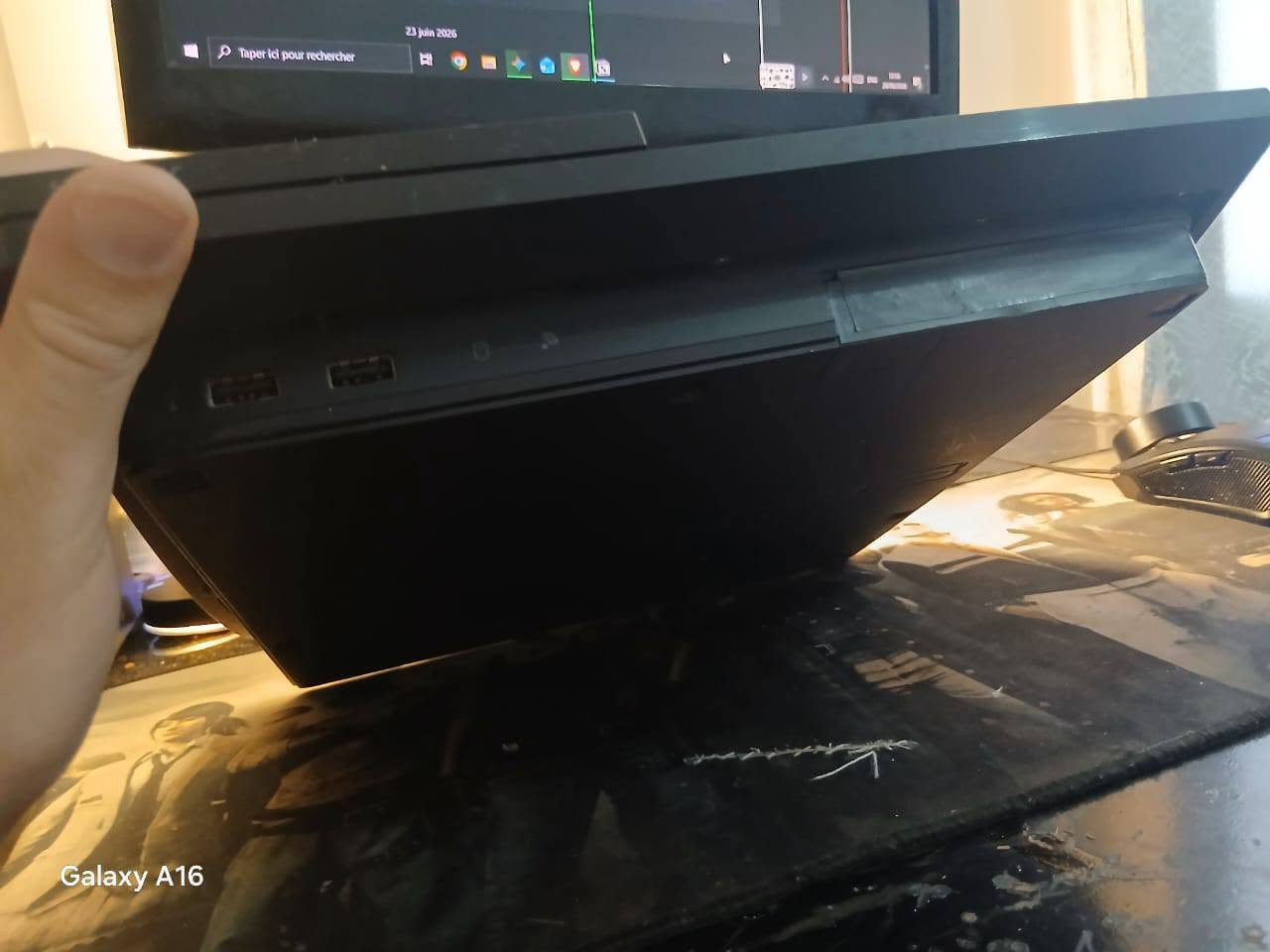 Ps3 slim
✅ 7aba chaba l état 9/10

✅ Disk 500 G

✅ Fiha ga3 les jeux ta3 ps3 ou 2 ou 1 batal tala3 wl3b fiha maktaba fiha ga3 les jeux li yagziztiw

✅ Flash cobra version 4,93 la5ra

✅Fiha l online

✅Tmachi les manette ta3 xbox nrml

✅ Ji m3aha manitta jdida cartona machi hadi ou les cable taw3h1 chargeur ou c1ble d'alimentation ou hdmi

✅ Fiha multiman webman ou tala3 fiha wch t7b.


**إذا كنت صاحب هذا الإعلان وتريد حذفه لأي سبب، رجاءا أرسل رسالة إلى الدعم الفني**