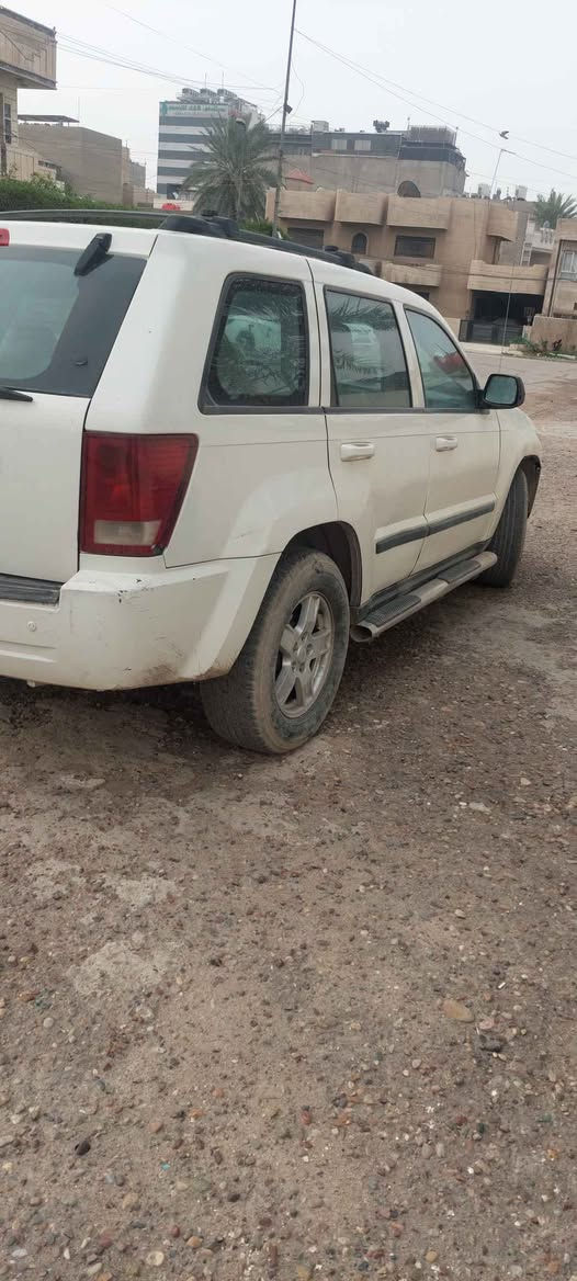 جيب لاريدو رقم ديالى مميز باسمي مديل 2009 حادثه جاملغ وبنيد السعر ٧٨ وبيها مجال التصال على الرقم *********** بغداد, العراق
