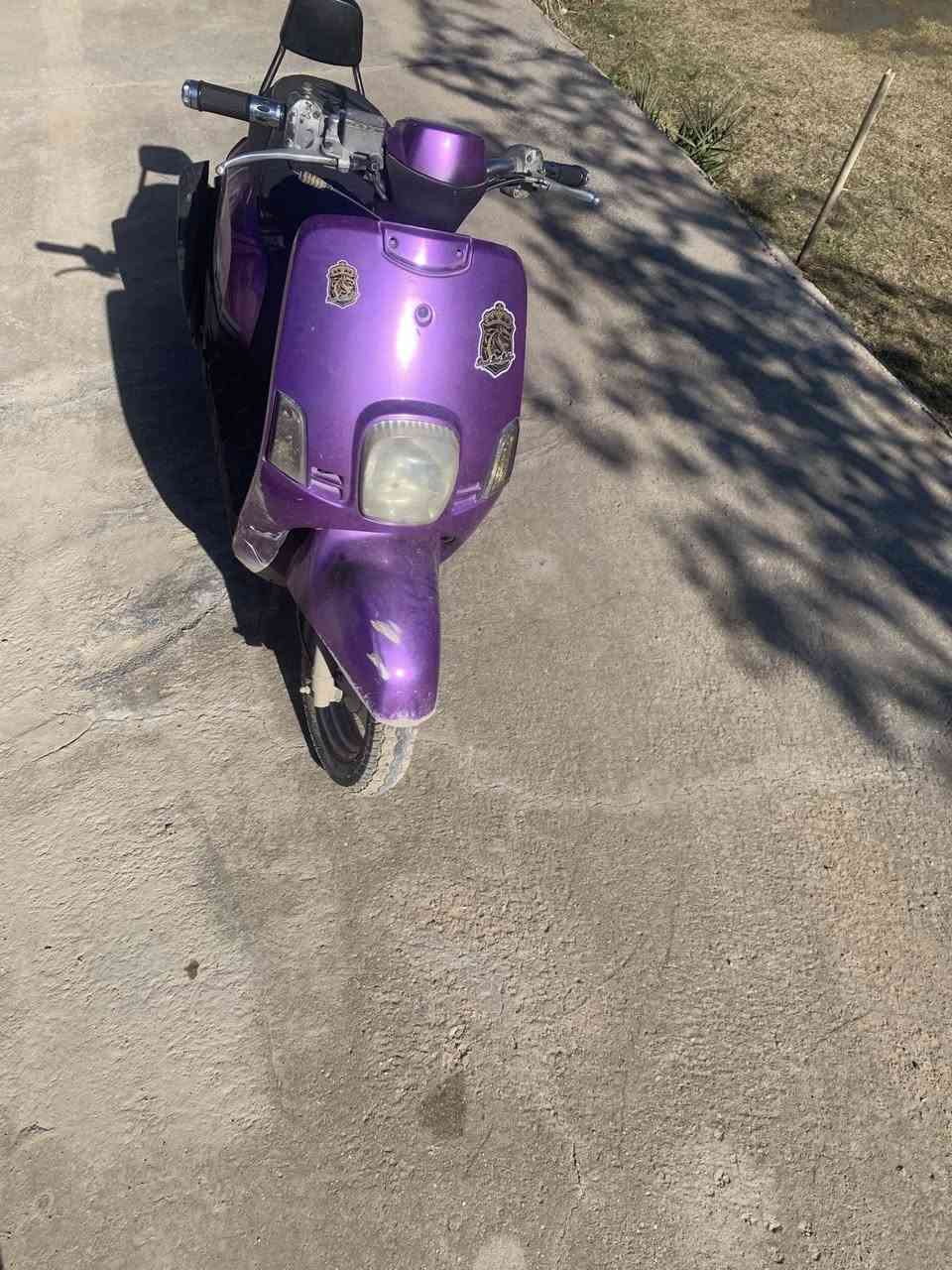 دراجة ماكس بوليس
بوشه ٥٥ الصالنه رياضه كلجات جدد مبدلهن مصار اقل من شهر رايدها ب٦٠٠ وبيها مجال بسسط حك جيه طريق بغداد عامود ٥٤ 
***********
