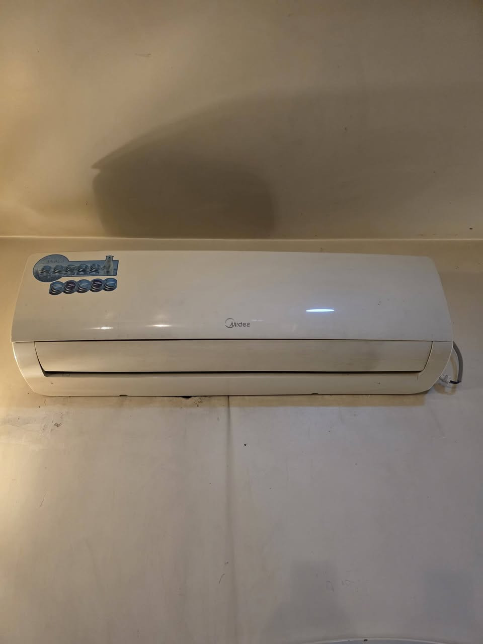 ميديا طنين نظيف عل فحص سعره ٤٠٠ الف ...
***********
