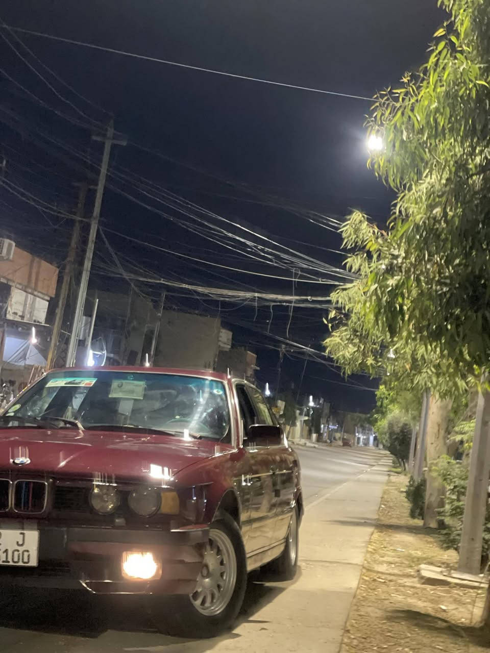 للبيع *********** bmw 🦅
