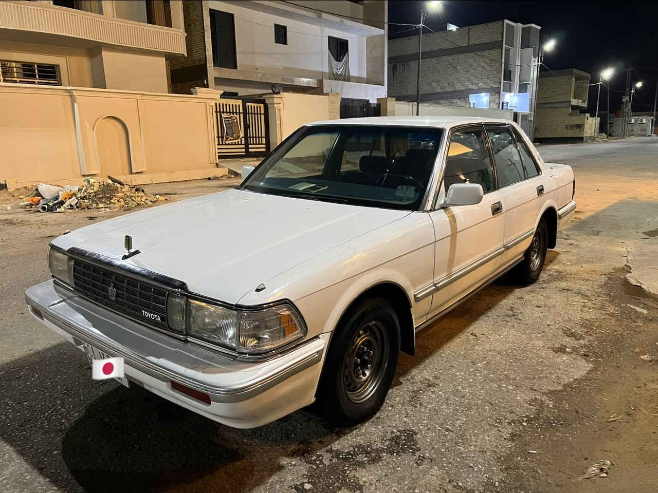 سلام عليكم من رخصة مدير التجمع
للبيع فقط سيدان 1990 اصل كفاله من ضربه وصبغ وخياس  فقط بارد قليل وكرت مكانين زغار 
سياره جاهزه وناشفه ترايك 160 شرط 
مكينه كير حداديه تبريد خلفي امامي وثلاجه 
تخم تاير وكهربائيات كلهه بلاد حتى المسجل 
كفاله من كلهن ومال جناي مكانه نجف
وراعيه نجف وين تريد ابصملك مشروع وطني 
سعره ($$ 72 ورقه )وبيهه مجال رقم بغداد 
*********** 

وشرط مثل الصور واحلا اذا طلعت غير الصور تشلع عيوني 

رحمه لهلك متشتري لتكلي امسح المنشور وجايك 
واذا غاليه اعبر المنشور وانشالله تحصل اقل منهه
