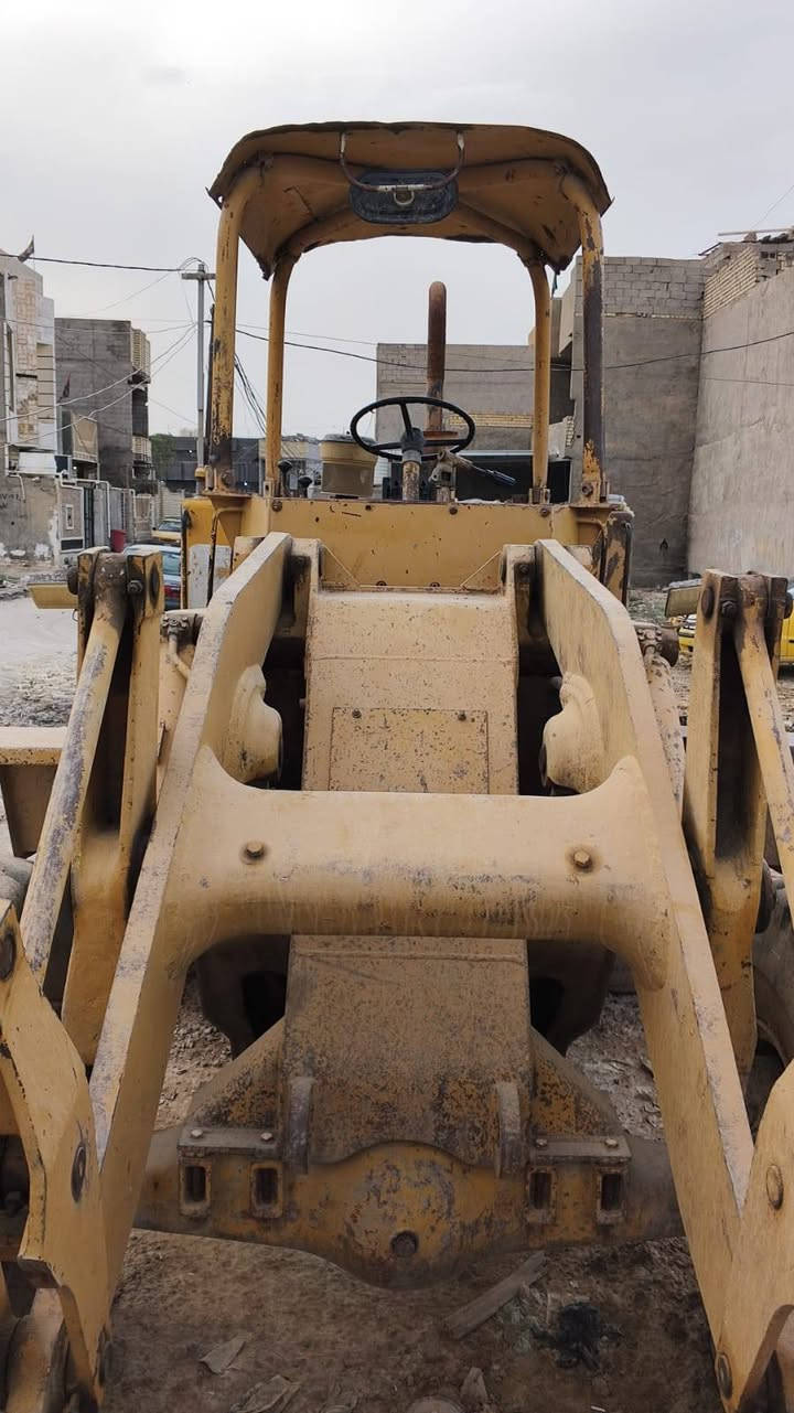 ربك السلام عليكم ورحمة شفل كتر بلر 930 حجم موديل 81 بسمي تحويل مباشر كامله كل نقص مابيهه بريك أربع وياله كير اكسل محرك لوك كبل شغل ***********
