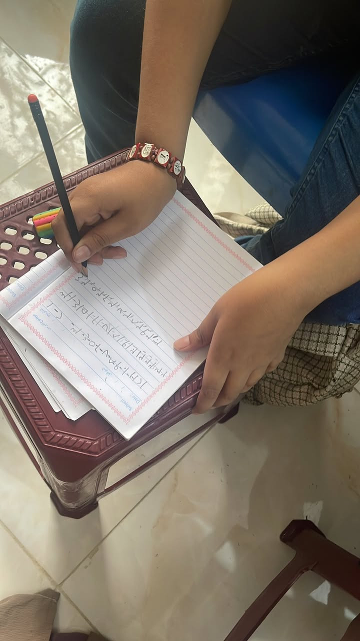 السلام عليكم
يتوفر تدريس خصوصي في المنزل  من الصف الأول ابتدائي إلى الصف الثالث متوسط وباسعار مناسبة 

من الصف الأول الابتدائي إلى الصف الثالث ٣٠ الف 

الصف الرابع ٣٥ 

الصف الخامس ٤٠

الصف السادس ٥٠

الأول متوسط ٦٠

الثاني متوسط ٦٥

الثالث متوسط ٧٥

نضام حقيبة كاملة يتم البدء ٦/١ 

الي يحب يحجز يتفضل يتوفر خط من سلمان باك إلى الوردية


**إذا كنت صاحب هذا الإعلان وتريد حذفه لأي سبب، رجاءا أرسل رسالة إلى الدعم الفني**