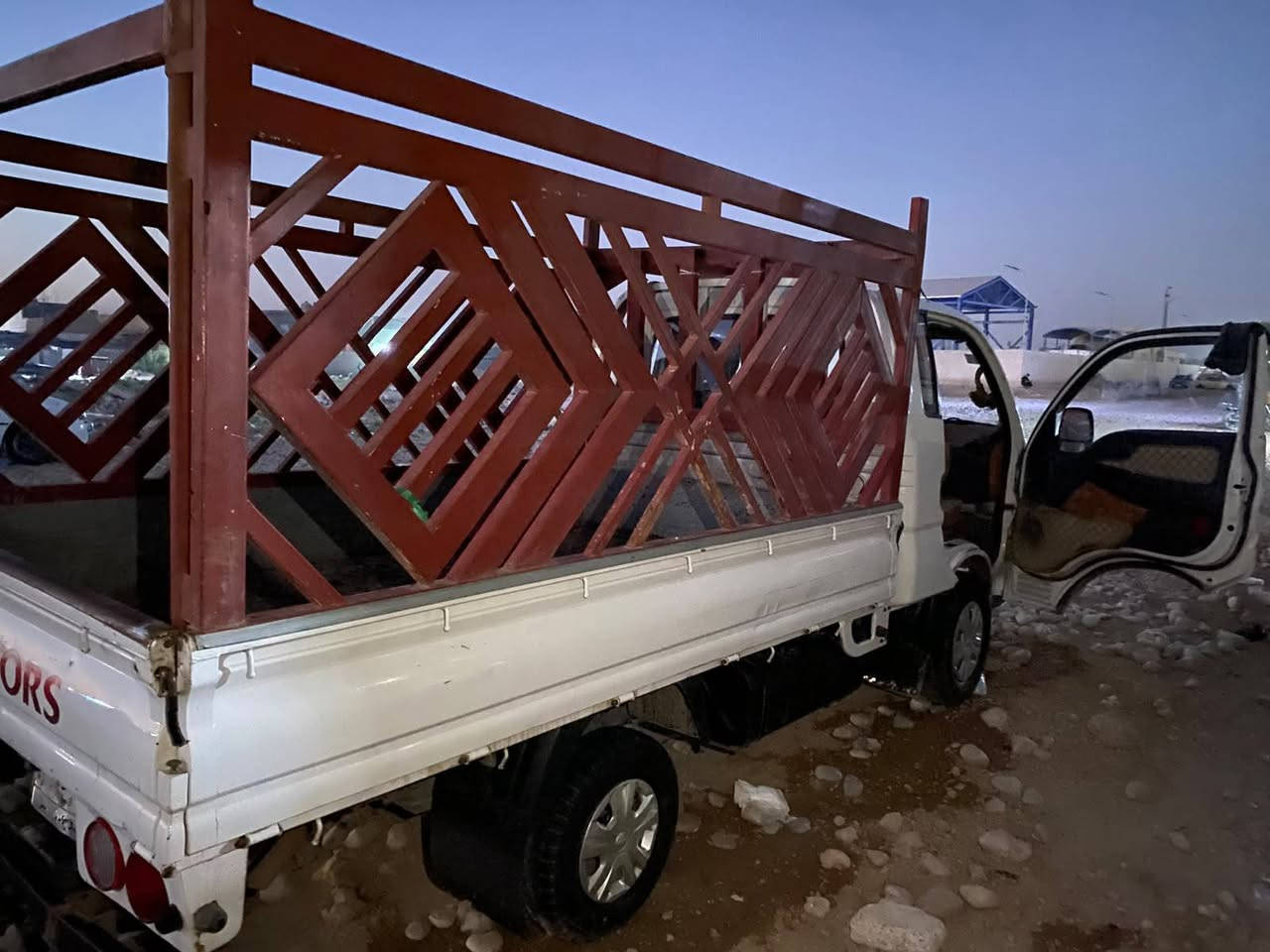 ادمن وافق 
السلام عليكم بنكو للبيع موديل ٢٠١٠ 
سياره جاهزه خير من الله من حداديه من كهربائيات 
كير مكينه مابيهه نقص برغي ترايك وين ميعجبك 
مكاني بغداد السعر ٩٠ وبيهه مجال وامانه الله بلواقع احلى من الصور الصور شويه مو واضحه لان جهازي مو قوي بلتصوير 

***********
واتساب متوفر 

***********
واتساب
