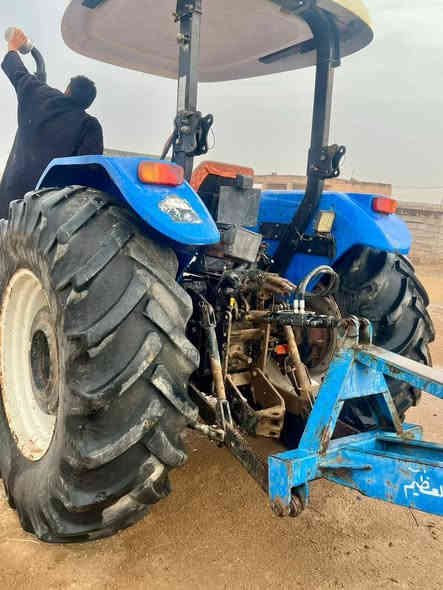 للبيع مكينه نيهولند مديل 2011 كتاب بغداد مكفوله كفاله عامه كير اكسل محرك شرط لا تنقيص ولا تبخير العنوان صلاح الدين *********** مكلف بنشر
