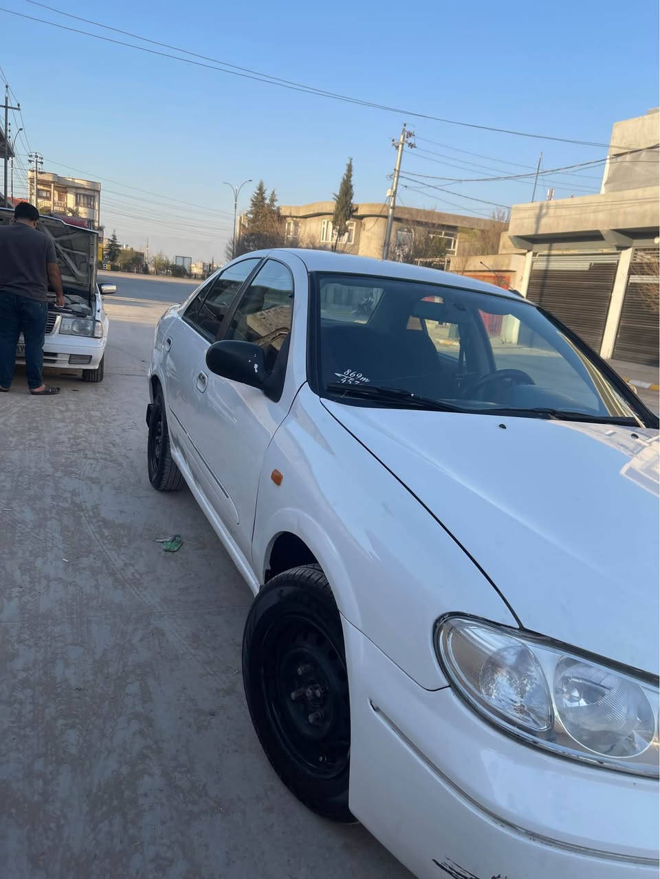 سەنی یابانی ئاڕم پلاستیك
 مۆدیل ٢٠٠٢  مەكینە شازدەی مەرغووب 
گێر عادی گێر و مەكینە بەشەرت
 تەبرید لەسەر سویچ چوار جام كارەبایی 
 قفڵ  مەركەزییە
نرخ :٥٨ معامەلە

‎ناونیشان  سلێمانی 
ژمارە موبایل / ***********
*********** السليمانية, العراق
