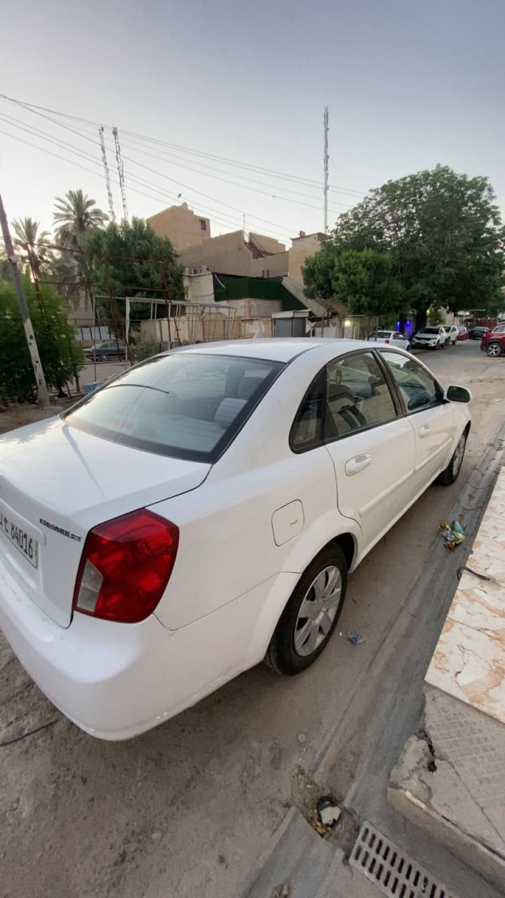 موديل ٢٠١٢ اوبترا موضح كلشي بلصوره  مكانه بغداد للاتصال ***********
