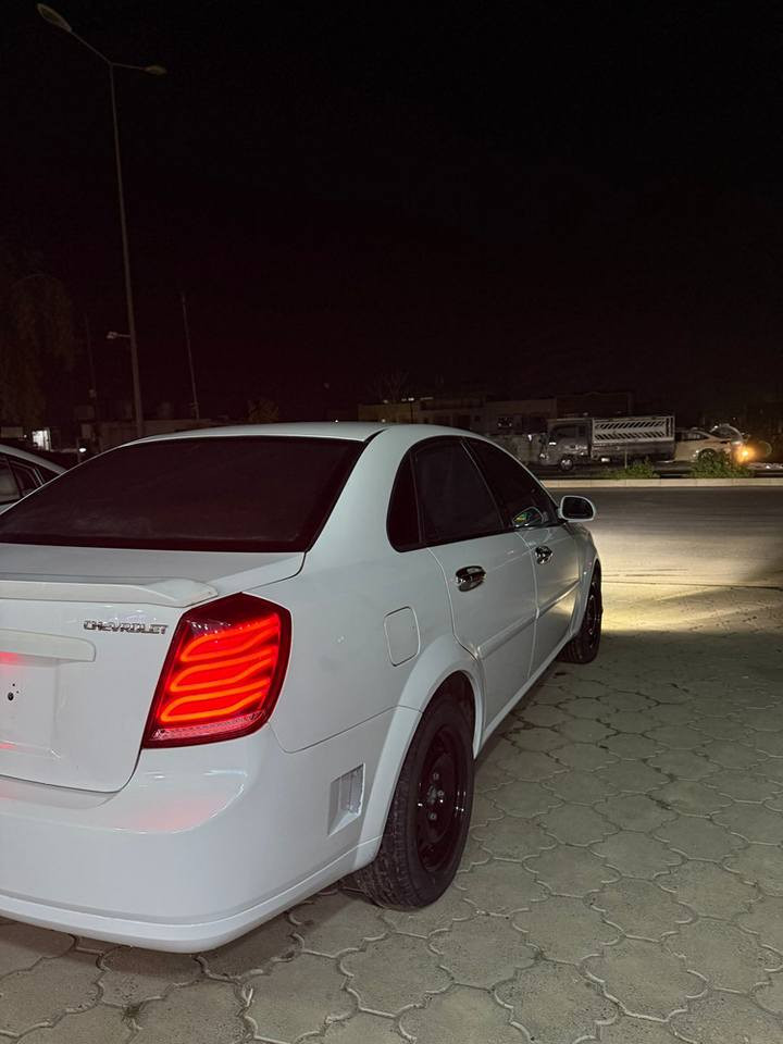 ماشالله لە مالی هەموو لایەک 
ئۆپترا بۆ  فرۆشتن مۆدێل 2009
سەیارەکە زۆر جوان خاوێنە  
300 هەزار رۆیشتوە. 
گێر  و مەکینە بەشەرتی 10 فیتەر 
ناو لید حەوت. رەنگ
لایت و بلاجکتۆر زینۆن 
 دەعامی سپۆرت 
دەعامی بۆ دەعامی بەشەرت. چرکەی تیا نیە  
تاخم پێش و پشت تازە زۆر توند تۆڵە 
تاخم تایە و ویل نوێ تازە بۆم بەستوە 
نیو چاملخی پشت سایەق ساردە  کوتە. بی ژوری. ناوە 
نە گرتوە
 رەقەم هەولیر.  
سەنەوی بەسەر چوە
شوین هەولیر   
ژمارە مۆبایل 
***********

عربي 
شيفروليه أوبترا (Optra) موديل 2009 للبيع
السيارة بحالة ممتازة جداً ونظيفة للغاية، وتفاصيلها كالتالي:
• المسافة المقطوعة: 300 ألف كم.
• المحرك والكير: بشرط الفحص (افحص عند 10 ميكانيكيين).
• الإضافات الداخلية: إضاءة LED داخلية (7 ألوان).
• الإضاءة الخارجية: لايت وبلاجكتور (زينون).
• المظهر الخارجي: دعاميات سبورت، صبغ الوكالة (من الدعامية للدعامية بشرط)، السيارة متينة جداً ولا يوجد بها أي أصوات (طقطقة).
• التعليق والإطارات: طقم صدر خلفي وأمامي جديد (توب)، وطقم إطارات وويلات جديدة تماماً.
• حالة البدي: توجد "تعديل بارد" في نصف جاملغ خلفي جهة السائق (بدون صبغ وبدون دخول الضربة للداخل).
• الرقم والسنوية: رقم أربيل، السنوية منتهية.
• الموقع: أربيل
• رقم الهاتف: *********** أربيل, العراق
