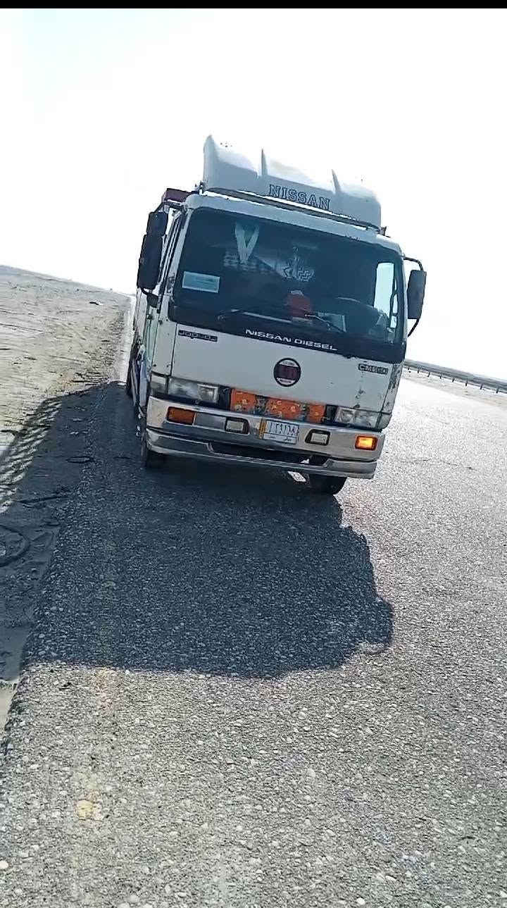 سلام عليكم نيسان اللبيع مكينه خير من الله لاصرف لابخار سياره جاهزه مكاني بغداد رقم ***********
